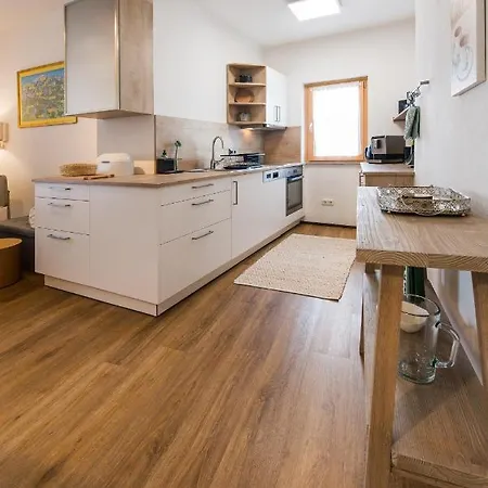 Daire Wohlfuehlapartment Mitten In *