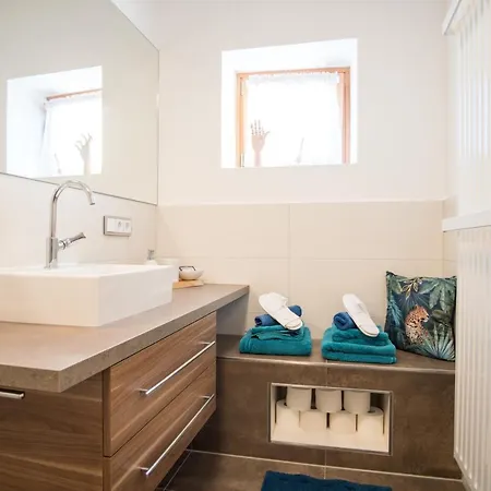 Wohlfuehlapartment Mitten In Gmunden شقة غموندين